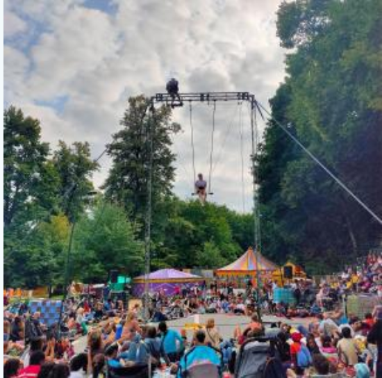 Swing at the festival