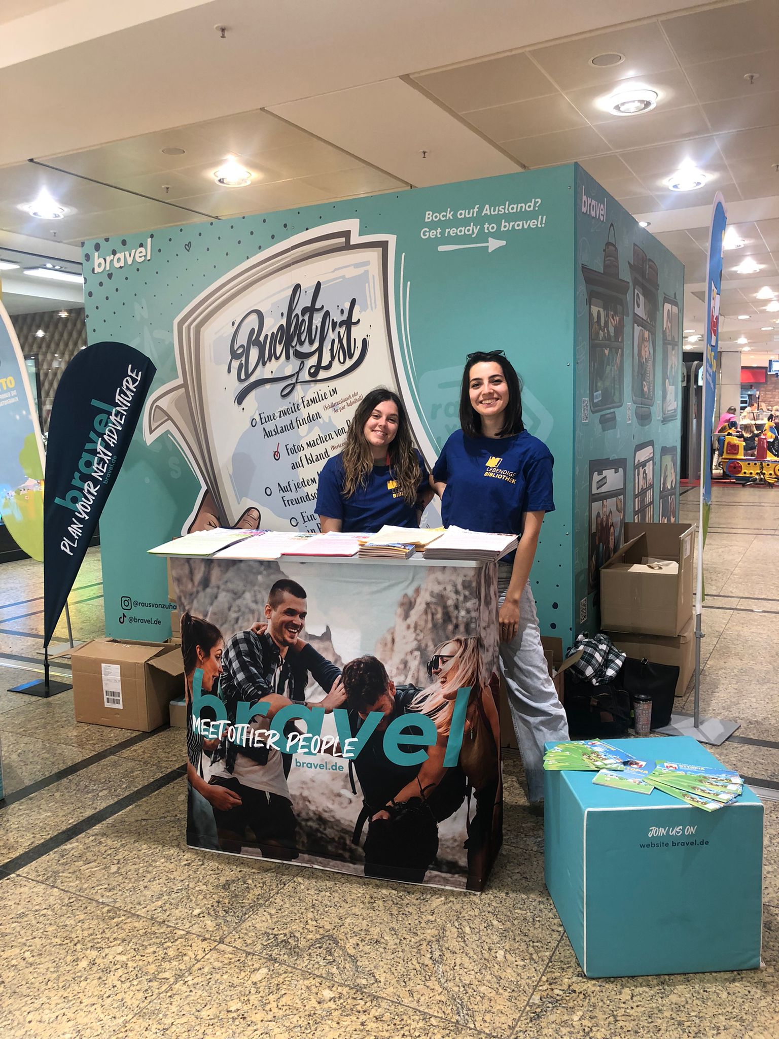 Art Cube mit Teamer*innen