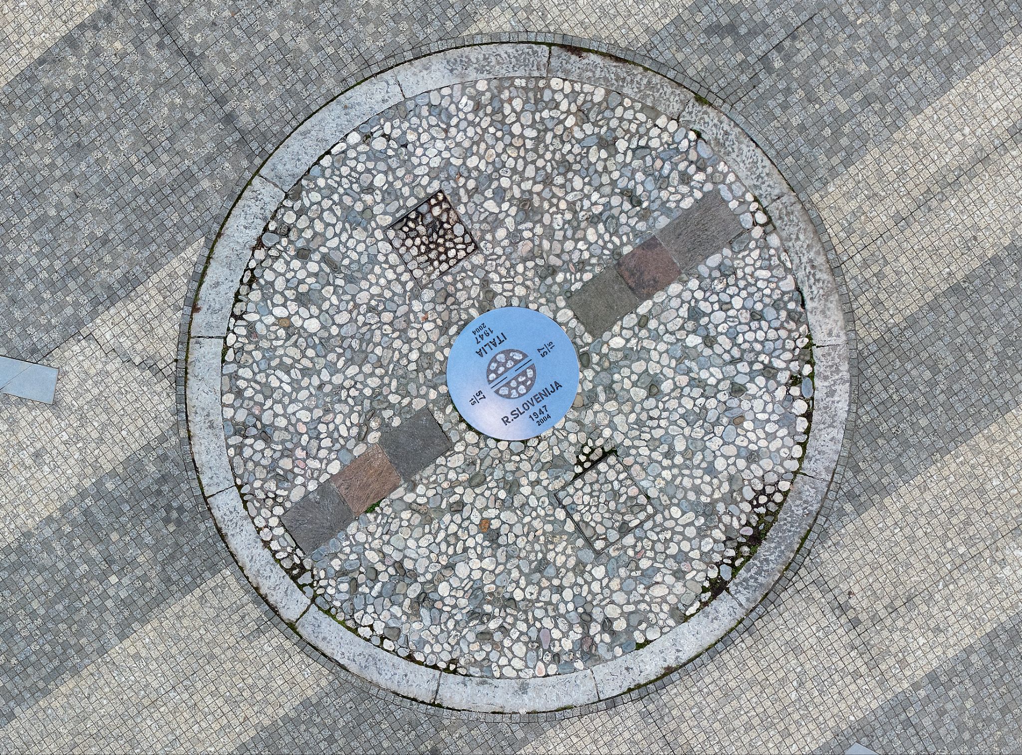 Matjaž Prešeren -Piazza Transalpina seen from above, border between Italy and Slovenia