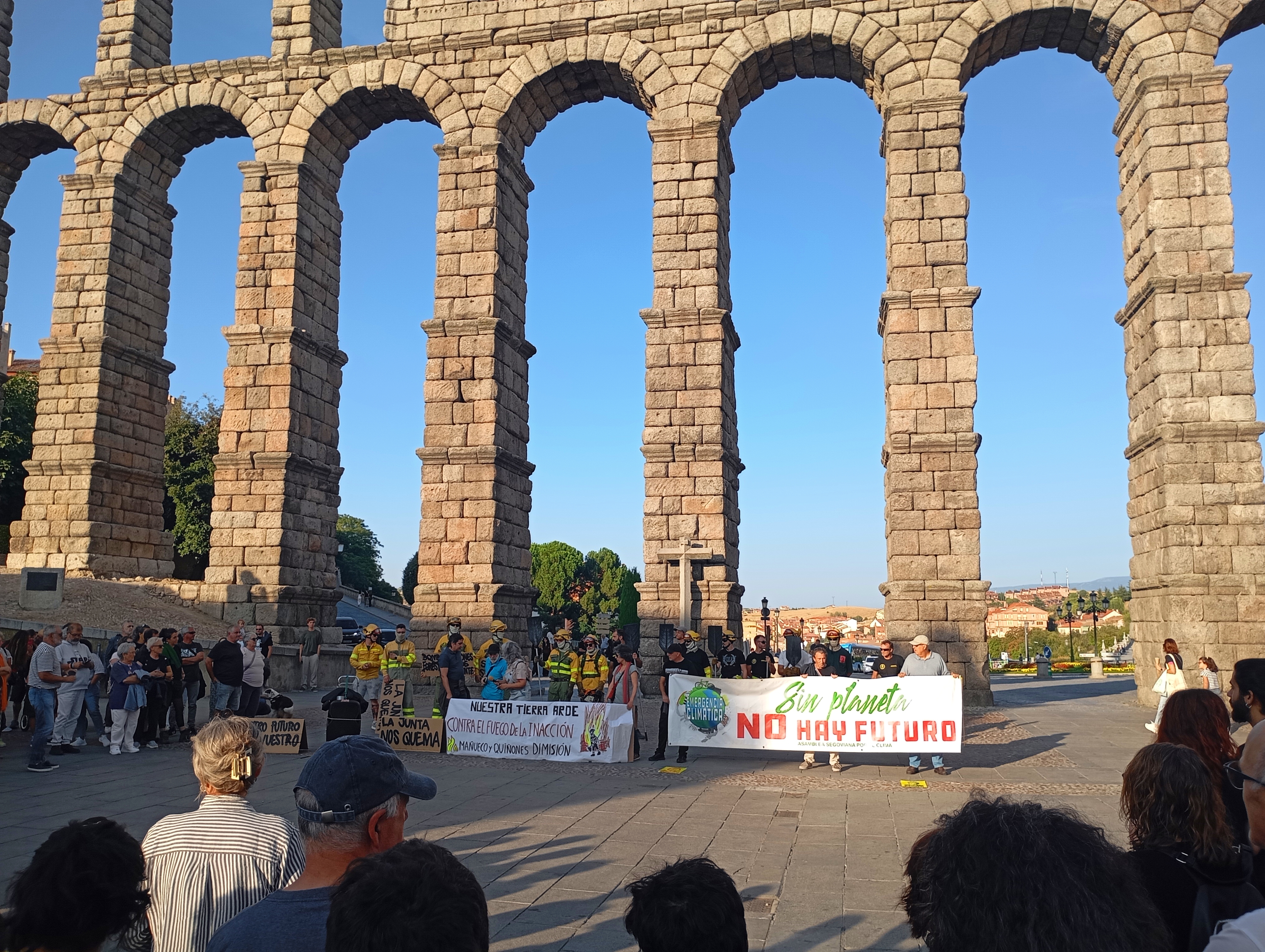 emonstration against the wildfires’ management in Segovia, taken by Arturo Francisco Barbero on the 3rd September 2025. Source: Wikimedia Common