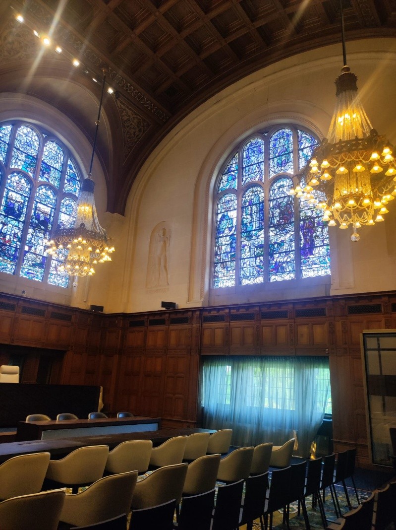 Stained glass window depicting the future of Peace in the Great Hall 