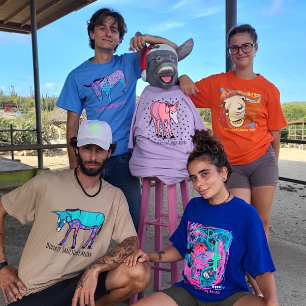 Marilou with other volunteers
