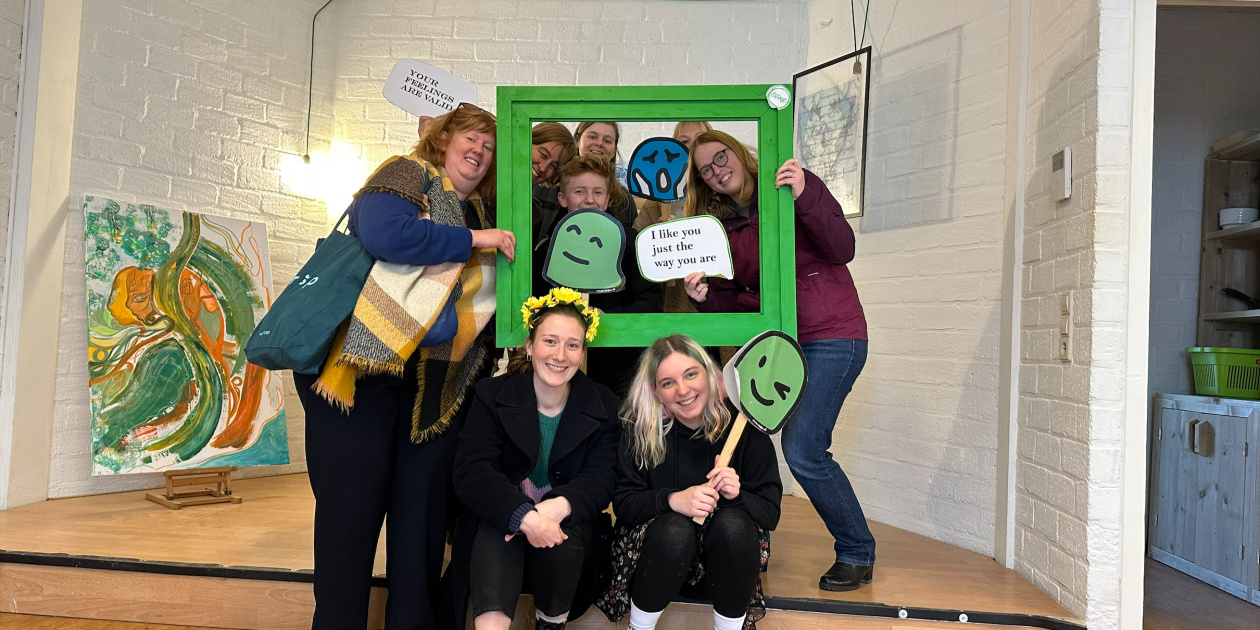 Young people working on the project -  © De wissel vzw