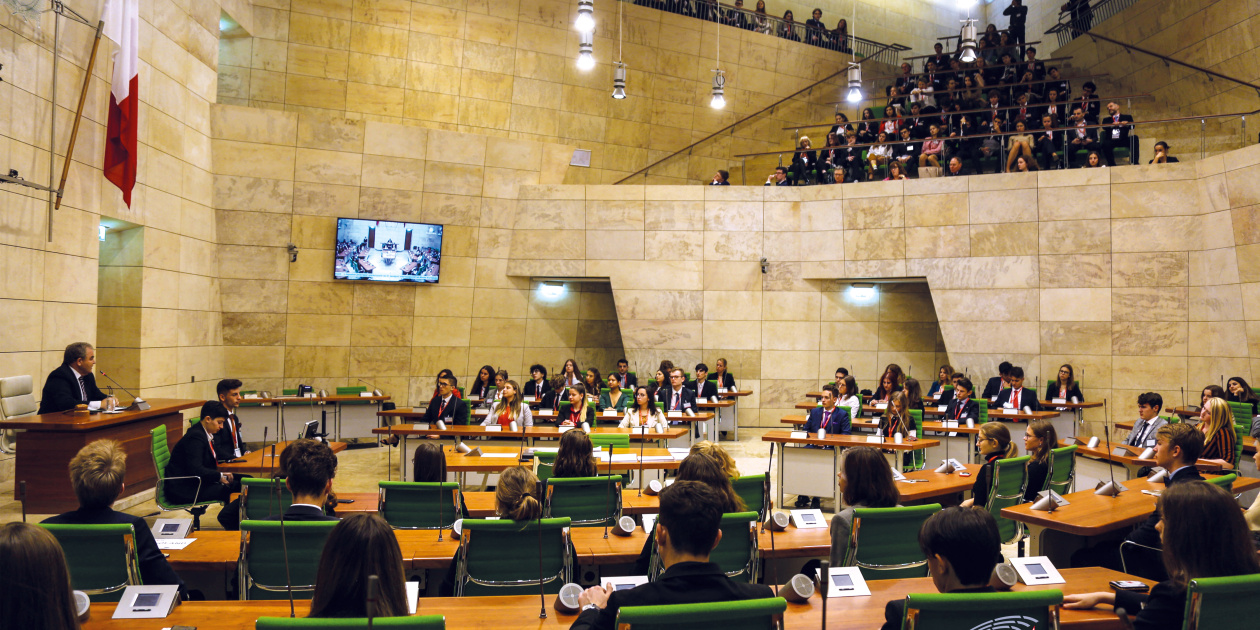 Session under the Model EU Parliament to promote the youth dialogue