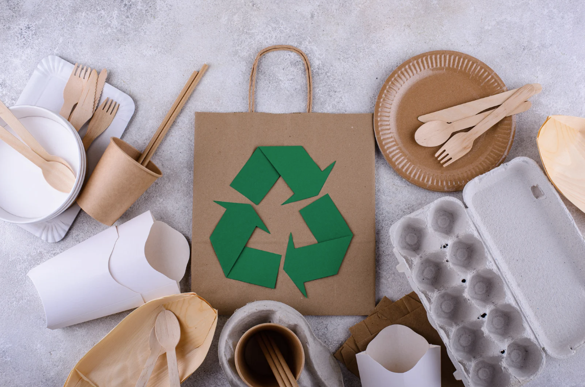 Reusable natural zero-waste eco-friendly sustainable food packaging.